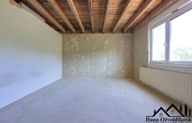 PRODÁNO- Prodej rodinného domu 5+1 v Knínicích