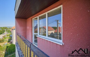 PRODÁNO- Prodej rodinného domu 5+1 v Knínicích