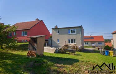 PRODÁNO- Prodej rodinného domu 5+1 v Knínicích