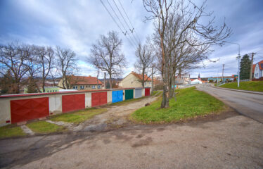 PRODÁNO- Prodej bytu 3+1 s garáží v Rájci-Jestřebí