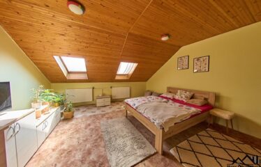 Prodej bytu v OV, 3+1 v Jevíčku s garáží